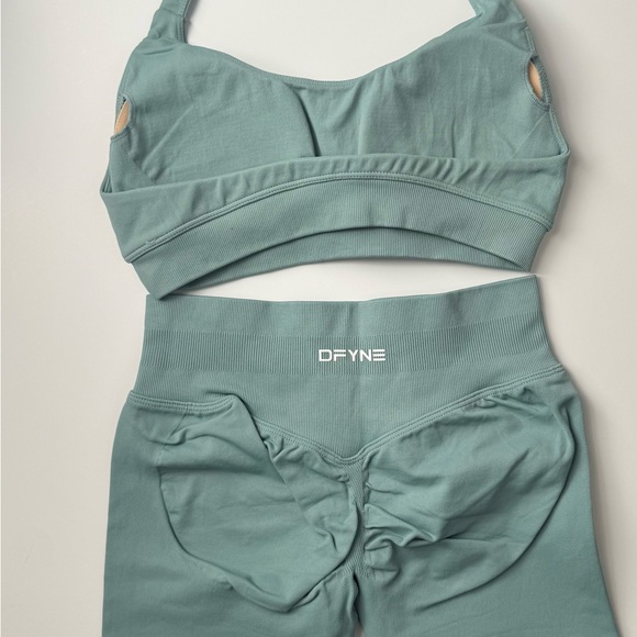 Workout set - Picture 2 of 3